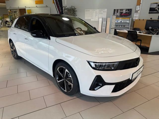Opel Astra GS-Line Grand Sport