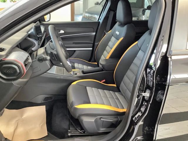 Jeep Avenger 4xe The North Face MHEV *Navi *360 Kamera *LED *Ku