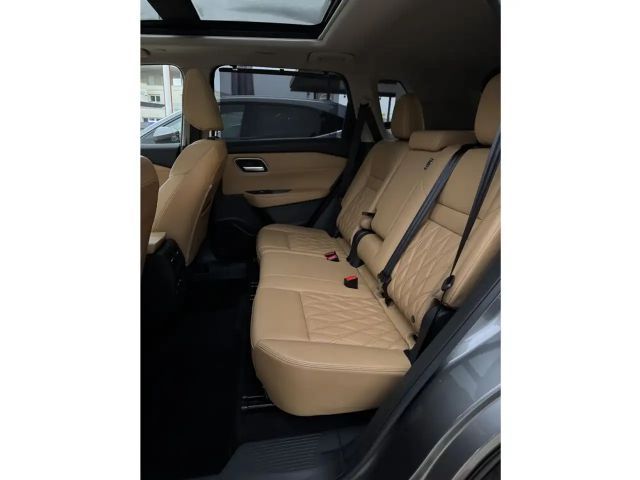 Nissan X-trail AWD Tekna e-4ORCE