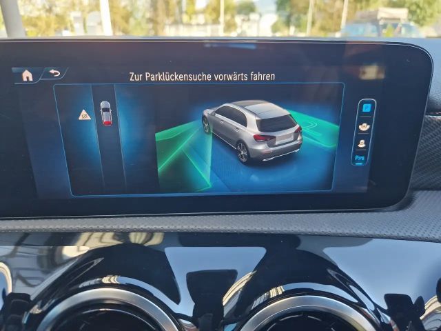 Mercedes-Benz A 180 A 180 Aut. Neuwertig-LED-NAVI-Teilleder-Rosegold!