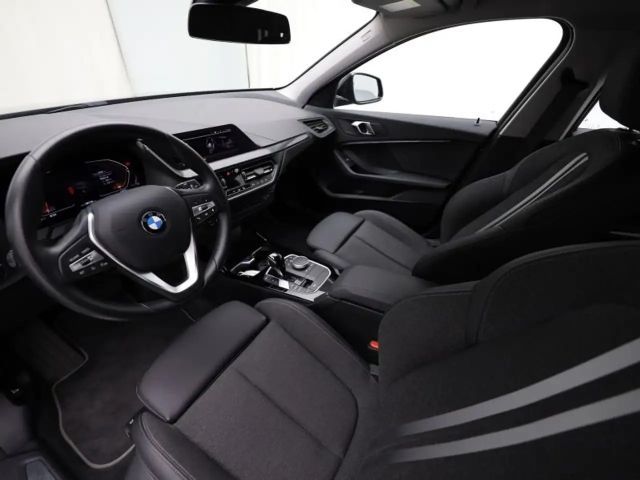 BMW 116 Sedan Sport Line