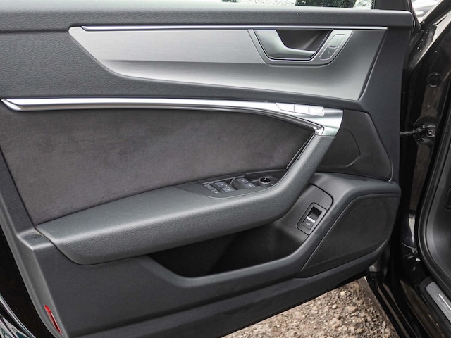 Audi A6 55 TFSI Avant Quattro S-Tronic