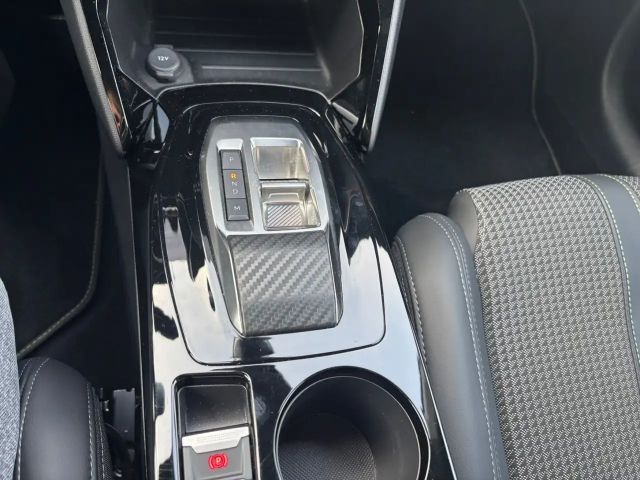 Peugeot 208 EAT8 GT-Line PureTech