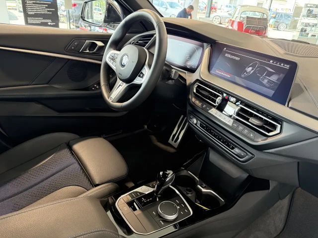 BMW 135 Sedan xDrive