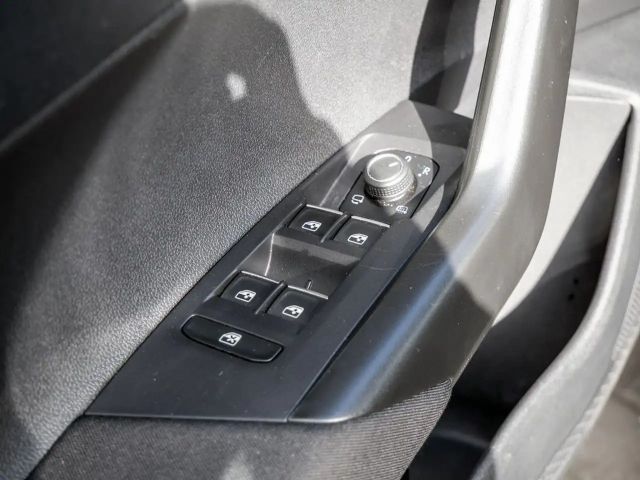 Volkswagen Taigo 1.0 TSI DSG Style