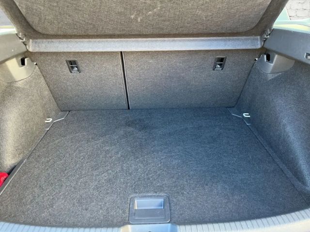 Volkswagen Taigo 1.0 TSI DSG Life