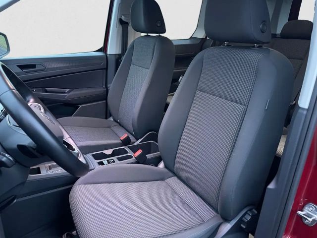 Volkswagen Caddy Combi DSG