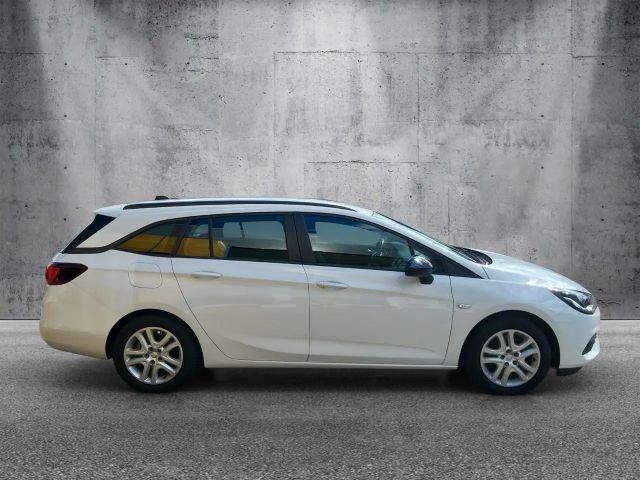 Opel Astra Sports Tourer