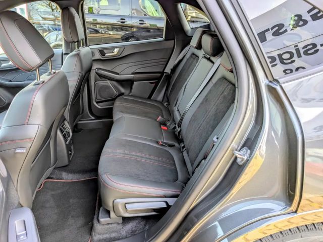 Ford Kuga Hybrid ST Line X