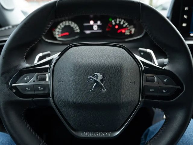 Peugeot 2008 Active Pack EAT8