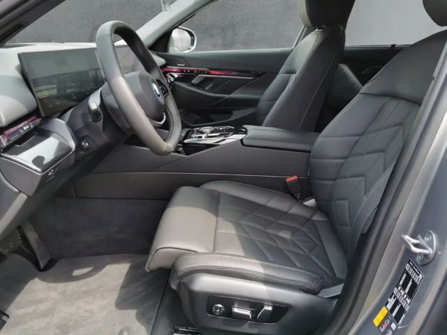 BMW i5 Sedan eDrive40