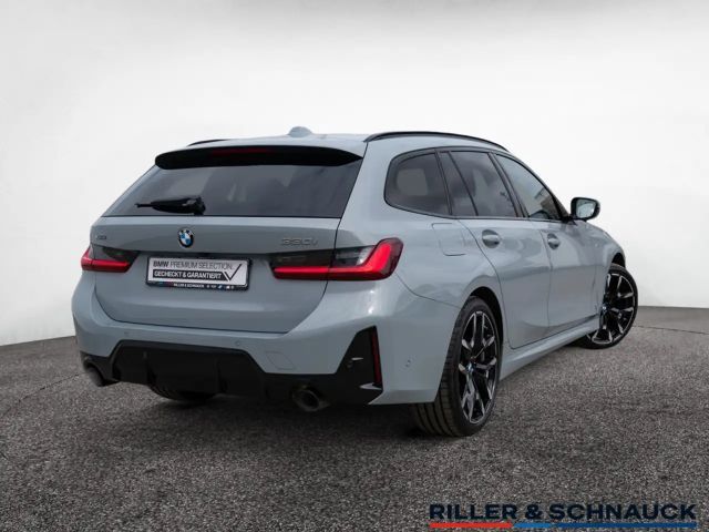 BMW 330 330i M-Sport Touring xDrive