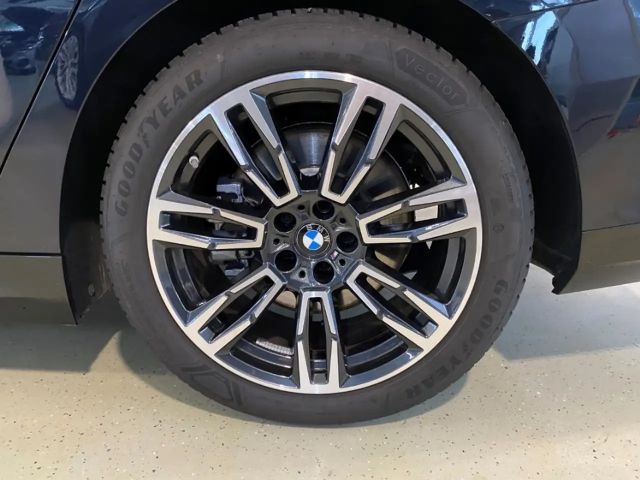 BMW 540 540d M-Sport Sedan