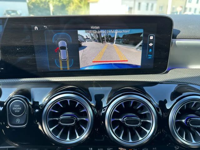 Mercedes-Benz A 200 AMG Line