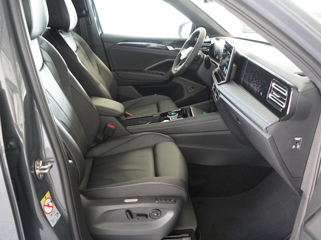 Volkswagen Tiguan 1.5 eTSI R-Line Style