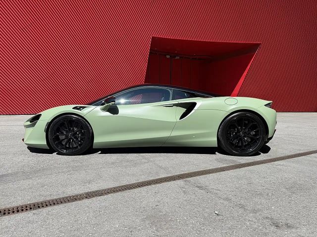 McLaren Artura Mc Laren Artura Coupe MSO Lackierung