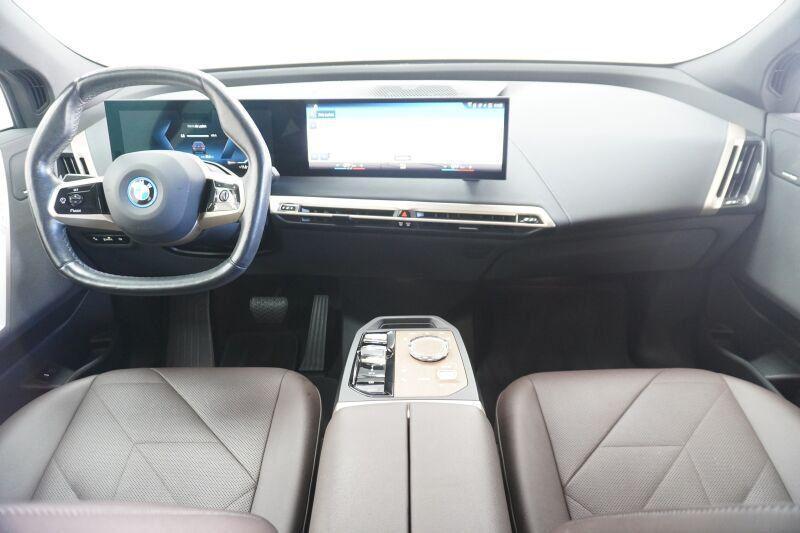 BMW iX xDrive40
