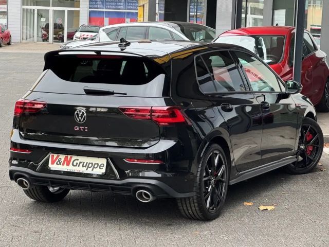 Volkswagen Golf 2.0 TSI GTI
