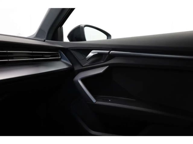 Audi A3 35 TDI S-Line Sedan Sportback