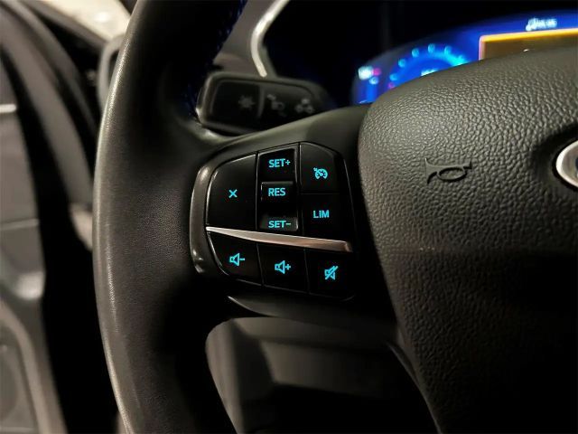 Ford Kuga Plug in Hybrid Titanium