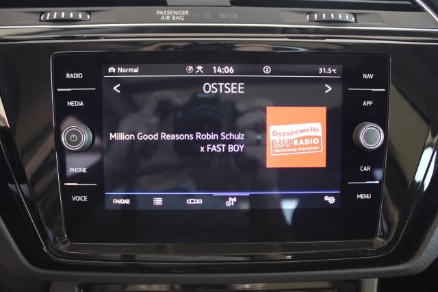 Volkswagen Touran 1.5 TSI DSG R-Line