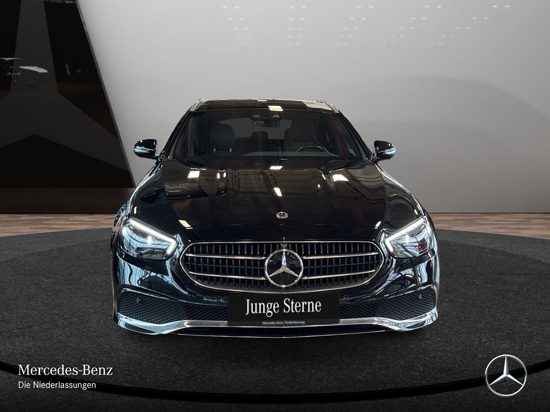 Mercedes-Benz E 220 E 220 d Estate