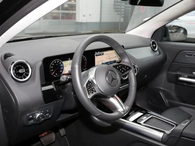 Mercedes-Benz GLA 180 Progressive