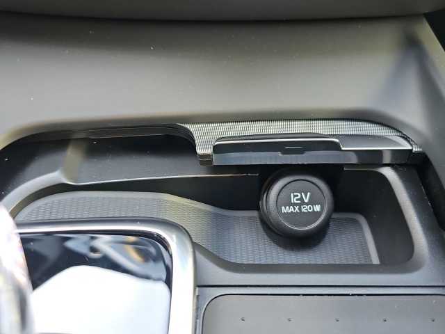 Volvo XC60 AWD Plus T8