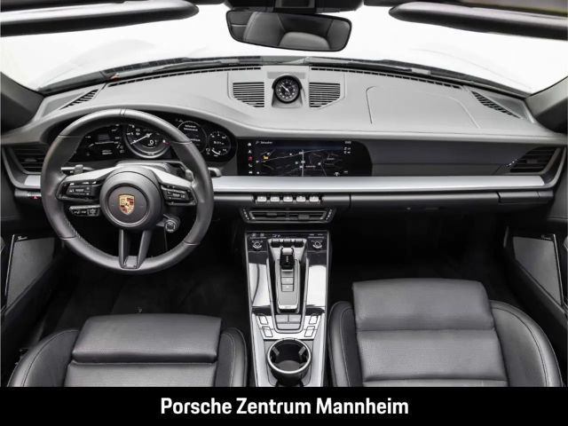 Porsche 992 4 Coupé GTS Targa