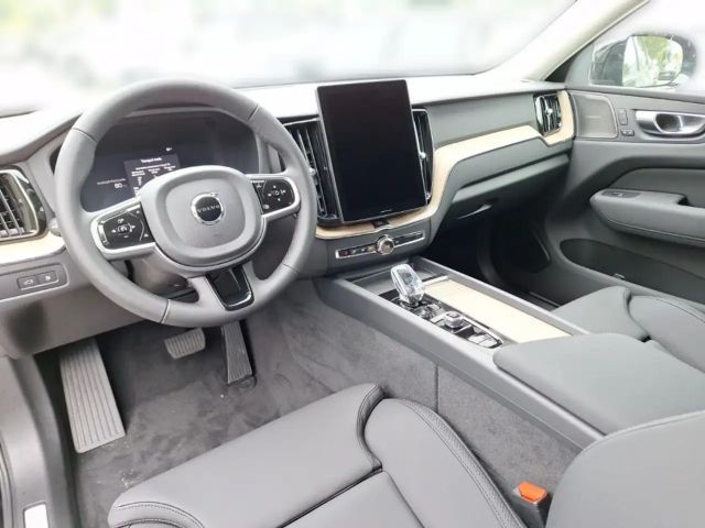 Volvo XC60 AWD Dark Plus T6