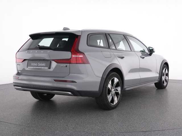 Volvo V60 Cross Country CC