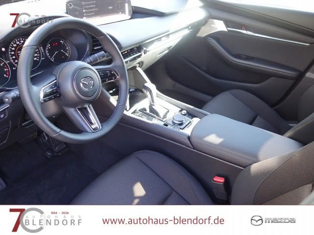 Mazda 3 Exclusive-line