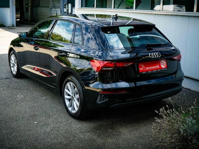 Audi A3 30 TFSI S-Tronic Sedan