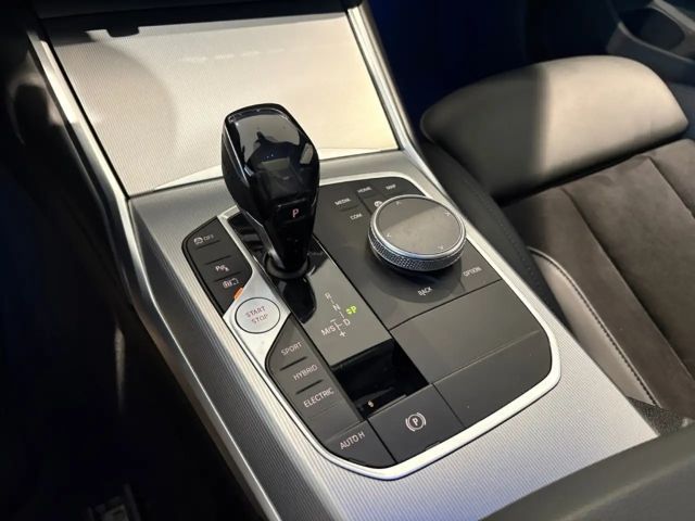 BMW 330 330e M-Sport Sedan