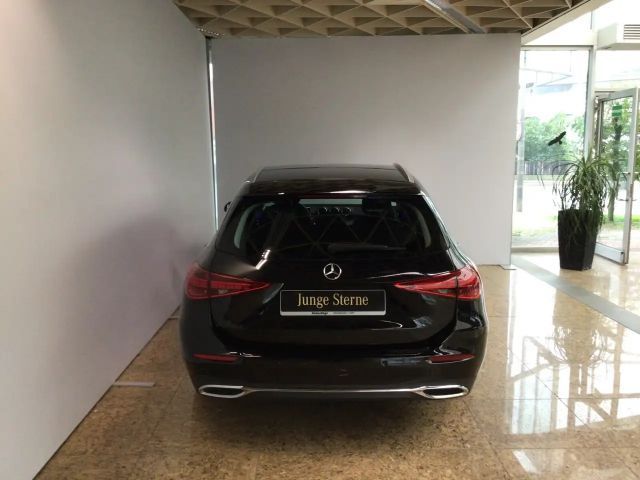 Mercedes-Benz C 180 AVANTGARDE Estate