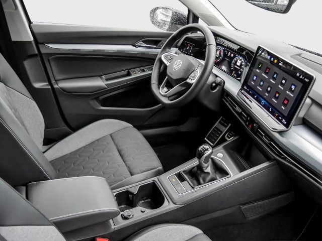 Volkswagen Golf 1.5 TSI Golf VIII