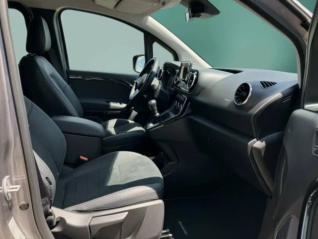 Mercedes-Benz T 180 Style