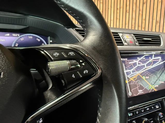 Skoda Superb Combi iV