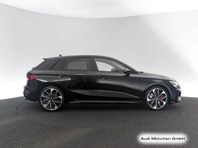 Audi S3 S-Tronic Sedan