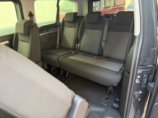 Citroën Spacetourer Plus