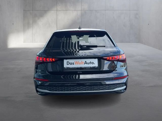 Audi A3 30 TFSI Sedan