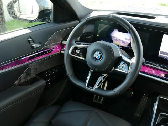 BMW i7 M-Sport Sedan