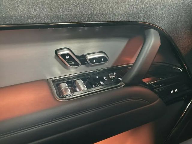 Land Rover Range Rover Sport D300