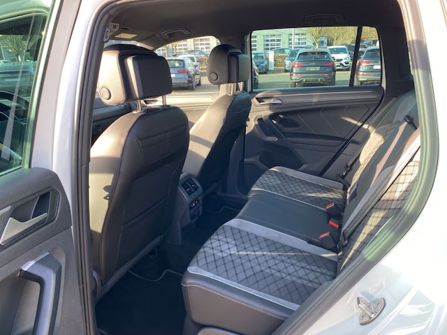 Volkswagen Tiguan 1.5 TSI DSG R-Line