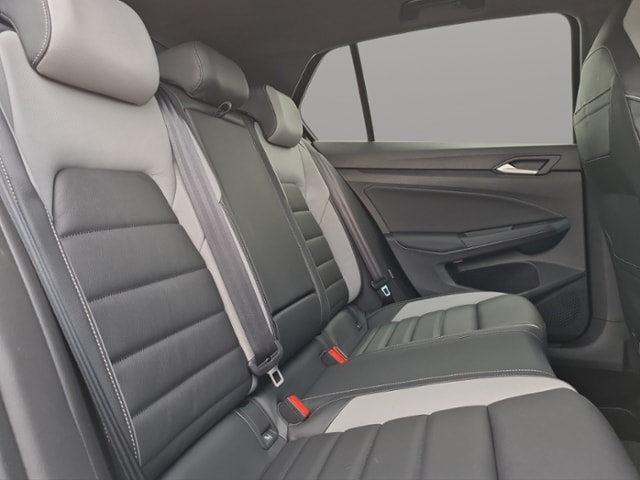 Volkswagen Golf 1.5 TSI DSG eHybrid