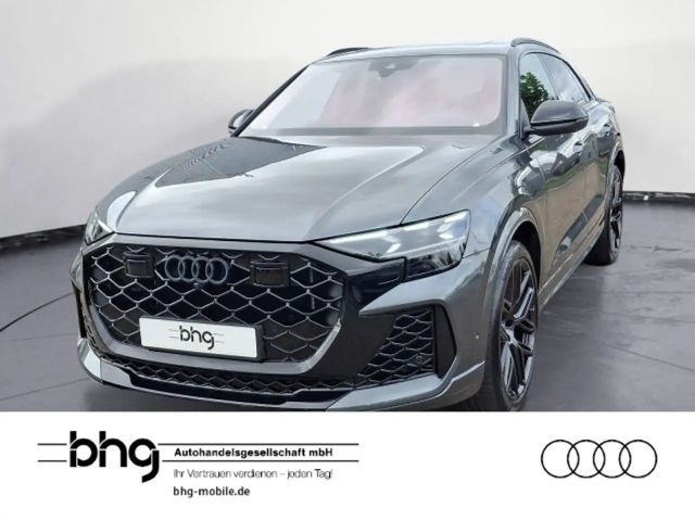 Audi RS Q8 SUV tiptronic