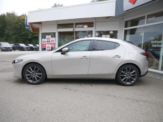 Mazda 3 SkyActiv Takumi e-Skyactiv