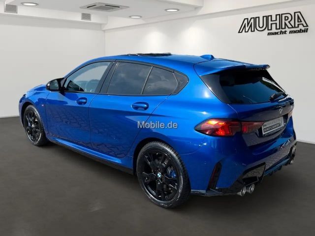 BMW 135 Sedan xDrive