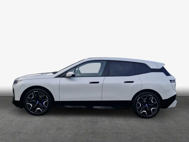 BMW iX xDrive40