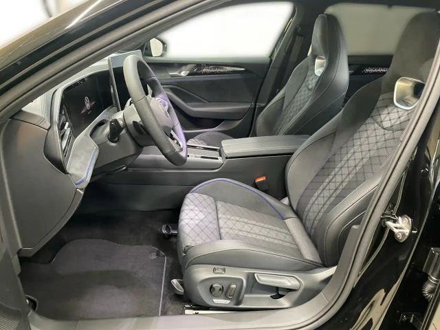 Volkswagen Passat DSG R-Line Variant